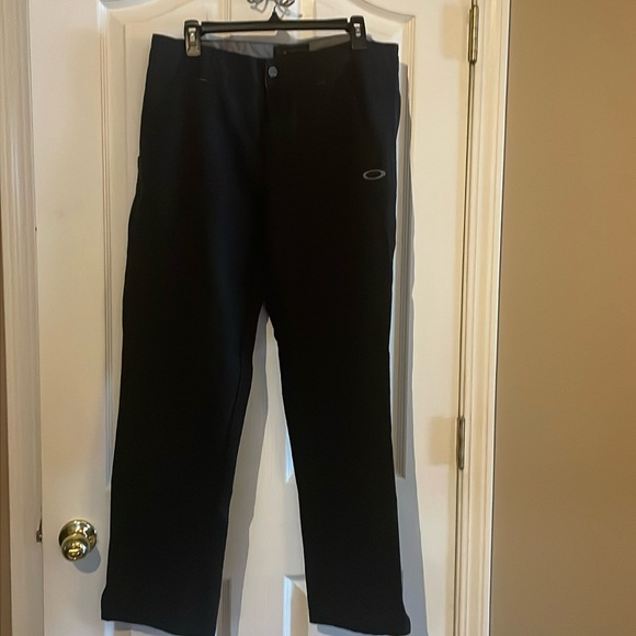 Oakley Golf Pants - Picture 1 of 5